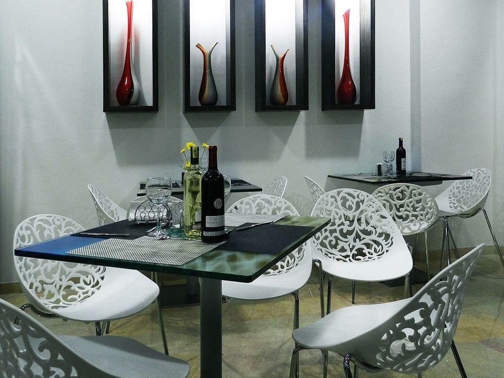 Hotel Bolivariana Plaza Medellín Zewnętrze zdjęcie