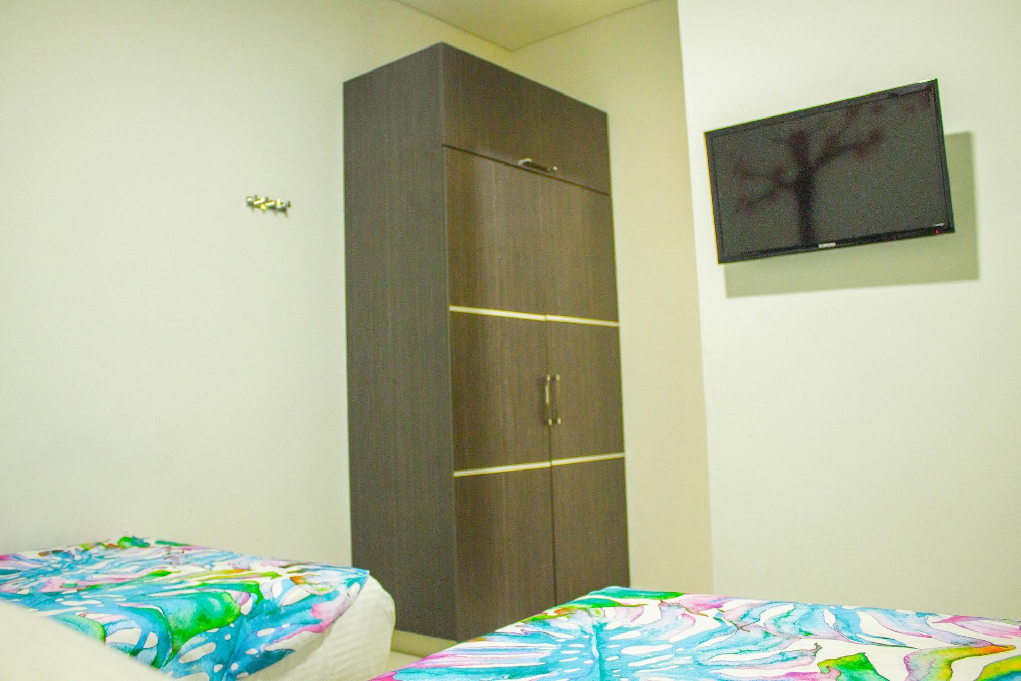 Hotel Bolivariana Plaza Medellín Zewnętrze zdjęcie