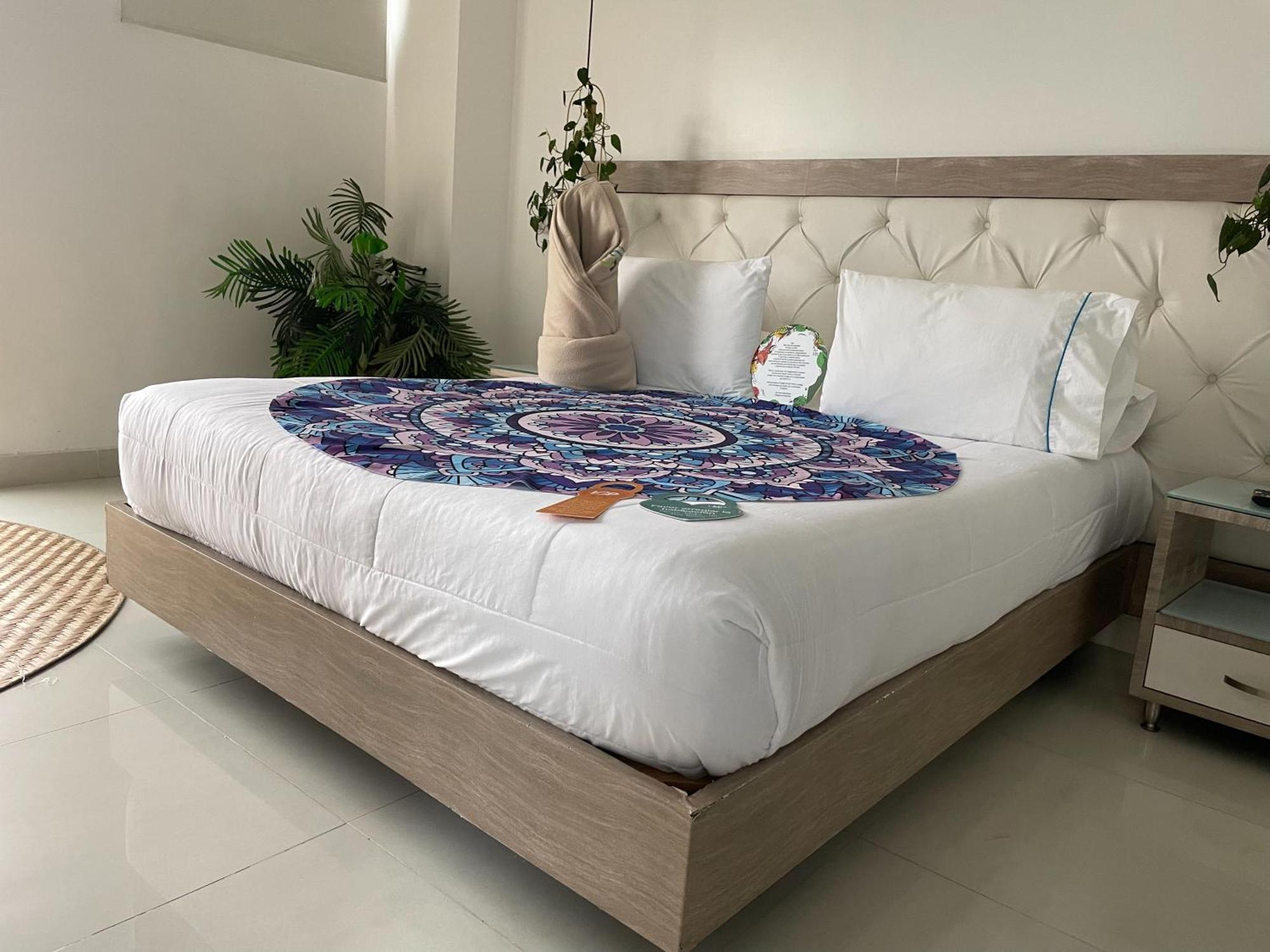 Hotel Bolivariana Plaza Medellín Zewnętrze zdjęcie