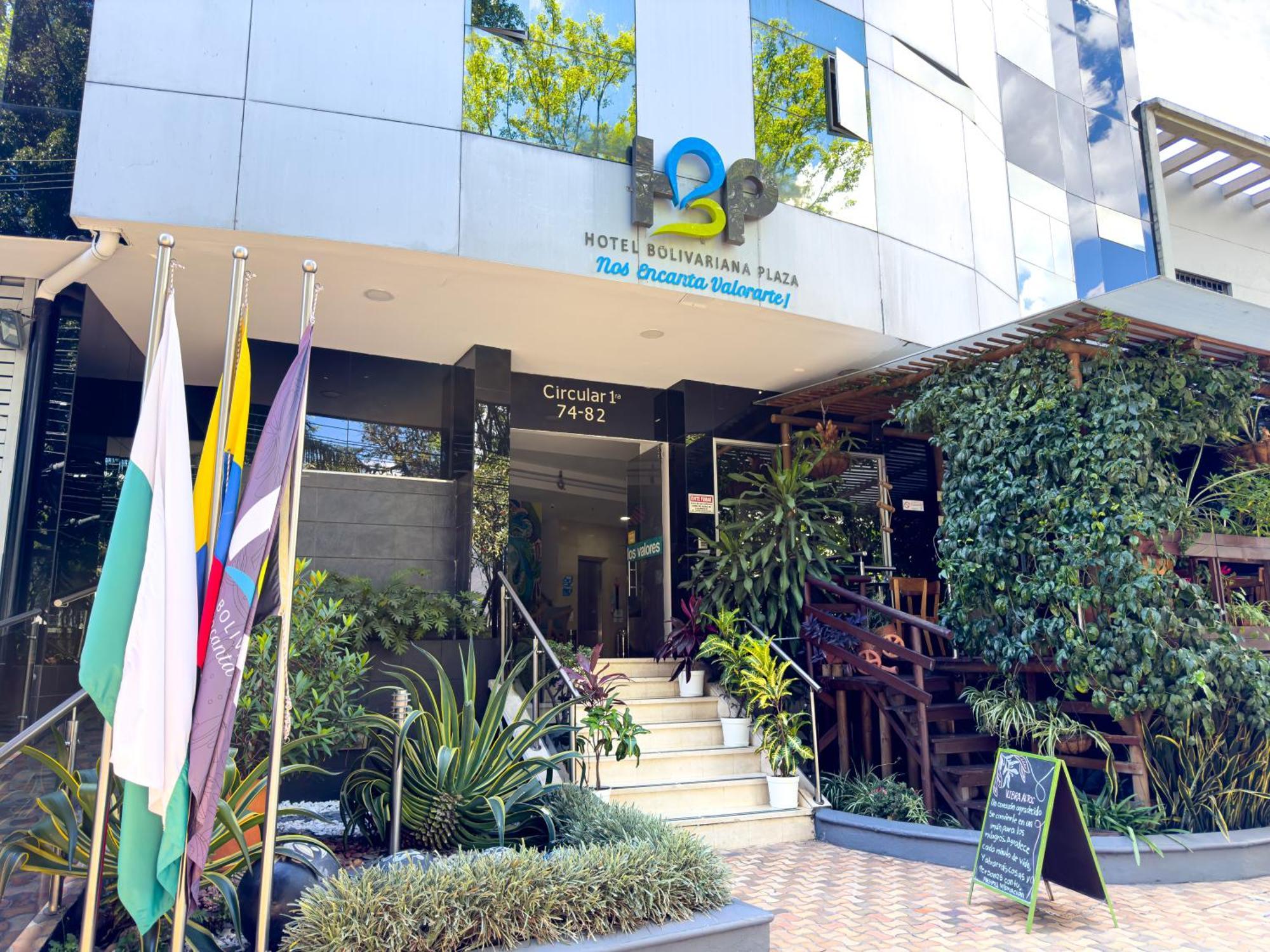Hotel Bolivariana Plaza Medellín Zewnętrze zdjęcie