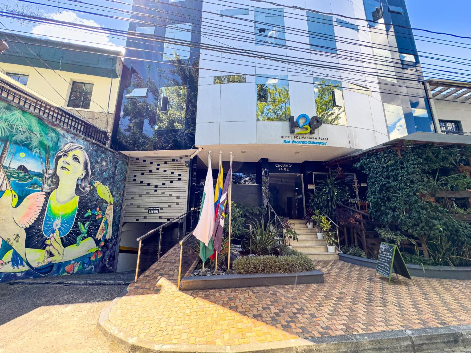 Hotel Bolivariana Plaza Medellín Zewnętrze zdjęcie