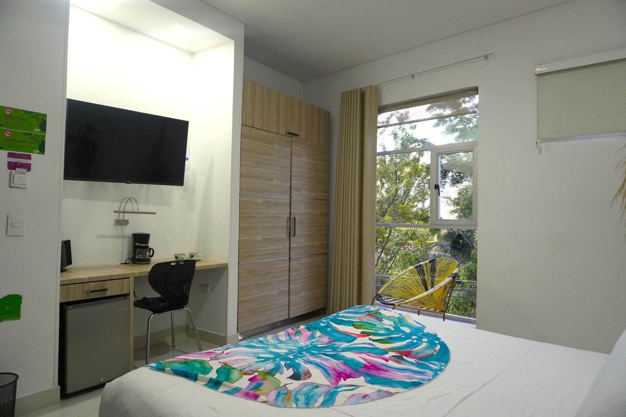 Hotel Bolivariana Plaza Medellín Zewnętrze zdjęcie