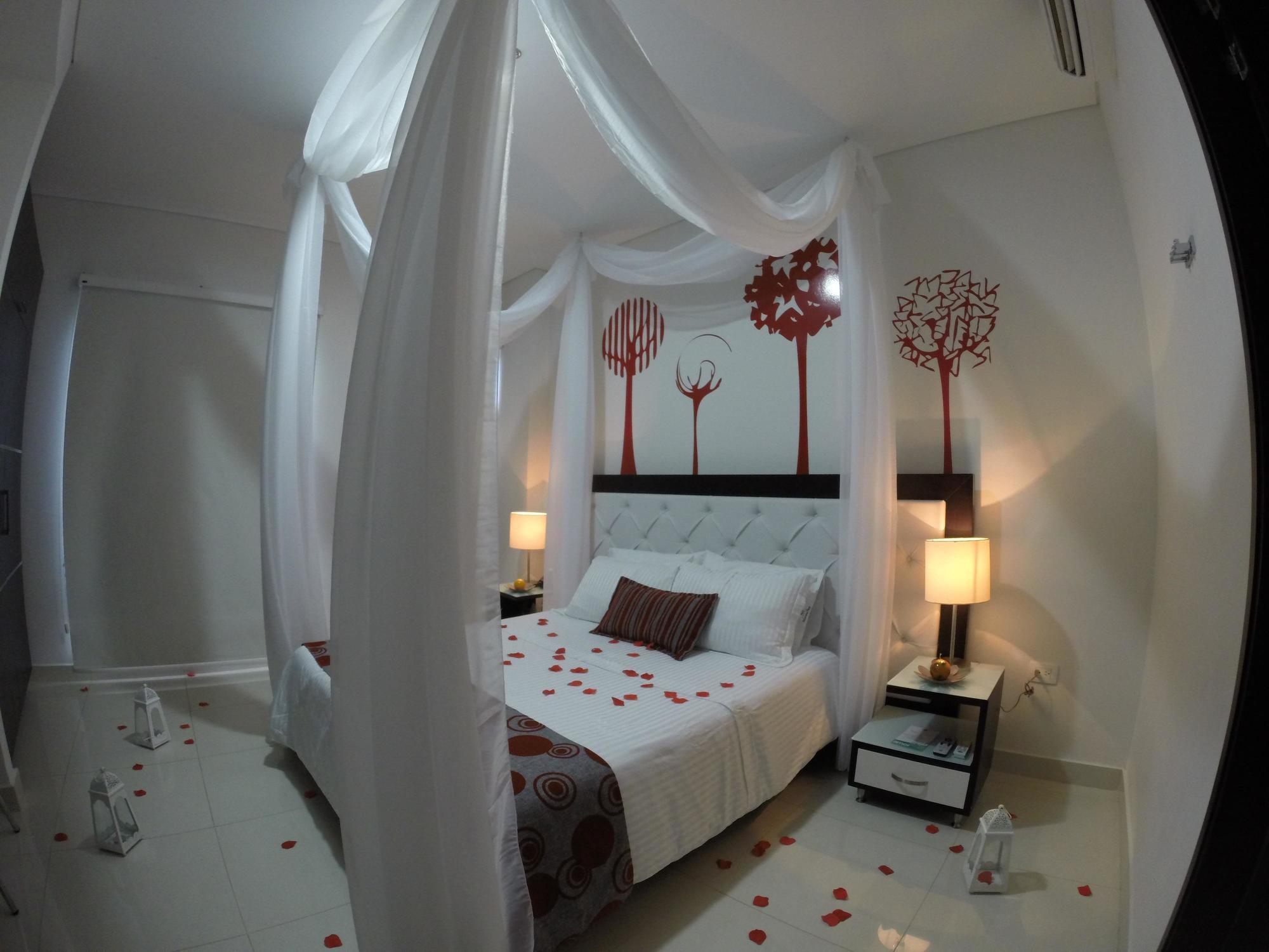 Hotel Bolivariana Plaza Medellín Zewnętrze zdjęcie