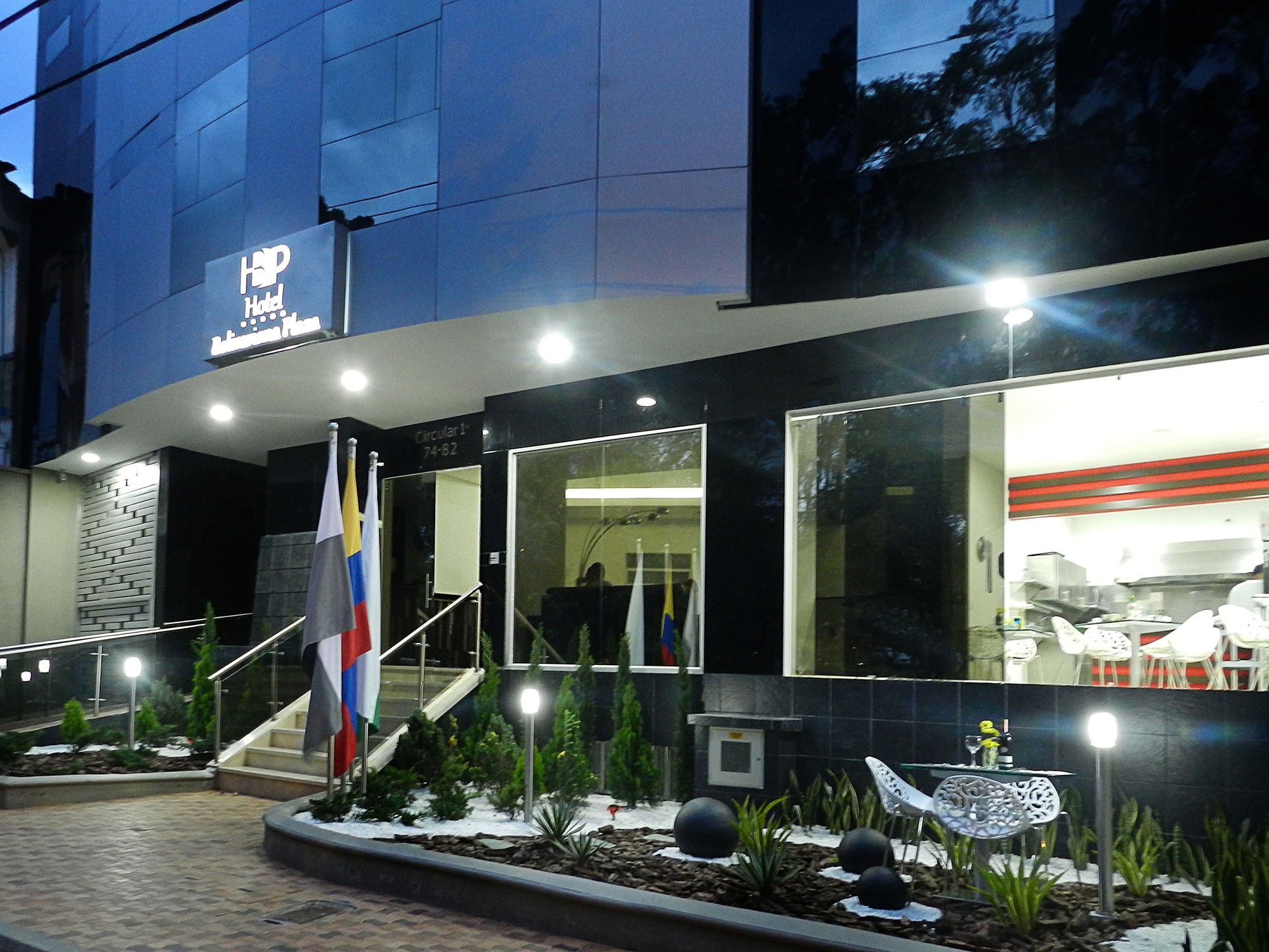 Hotel Bolivariana Plaza Medellín Zewnętrze zdjęcie